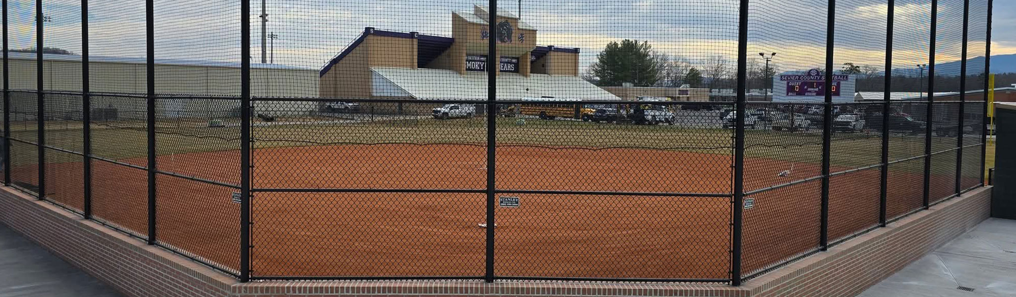 Chain Link Stoftball Backstop