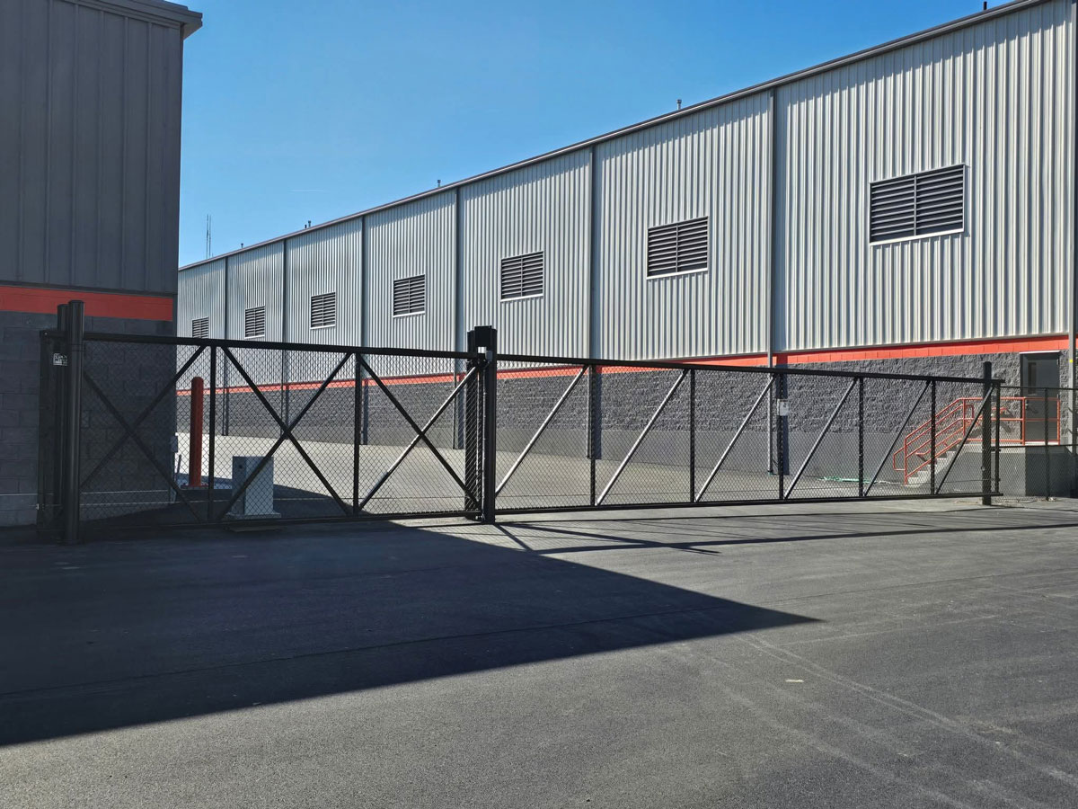 Chain link gate Chain link gate